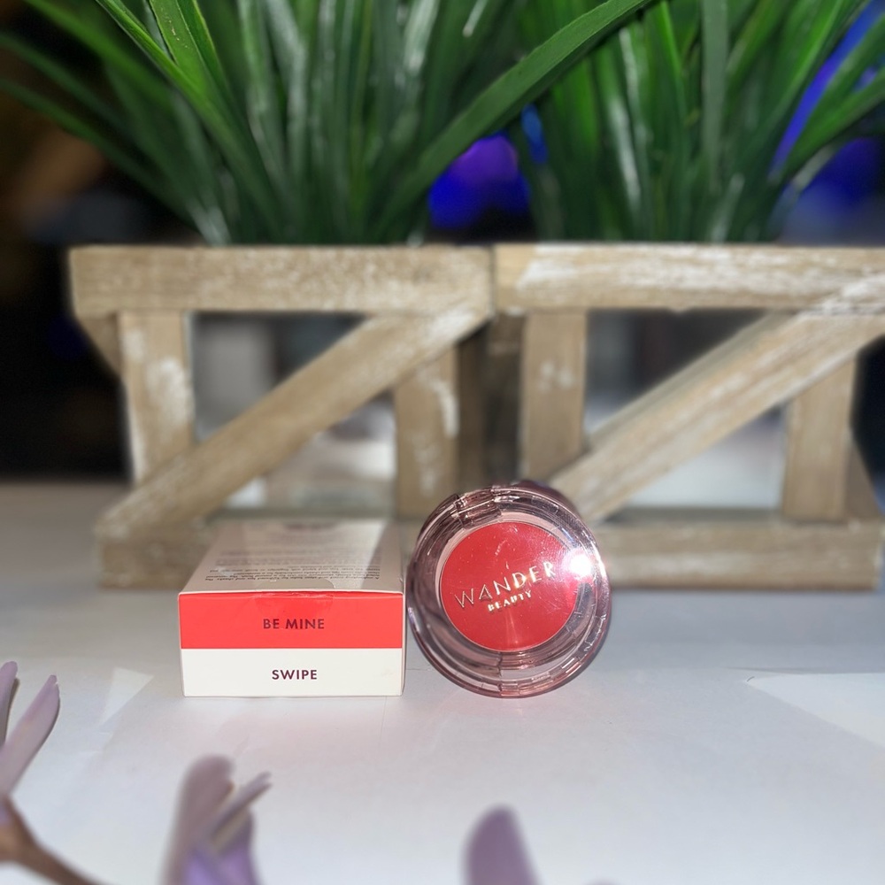 Wander Beauty Be Mine Blush & Swipe Lip balm